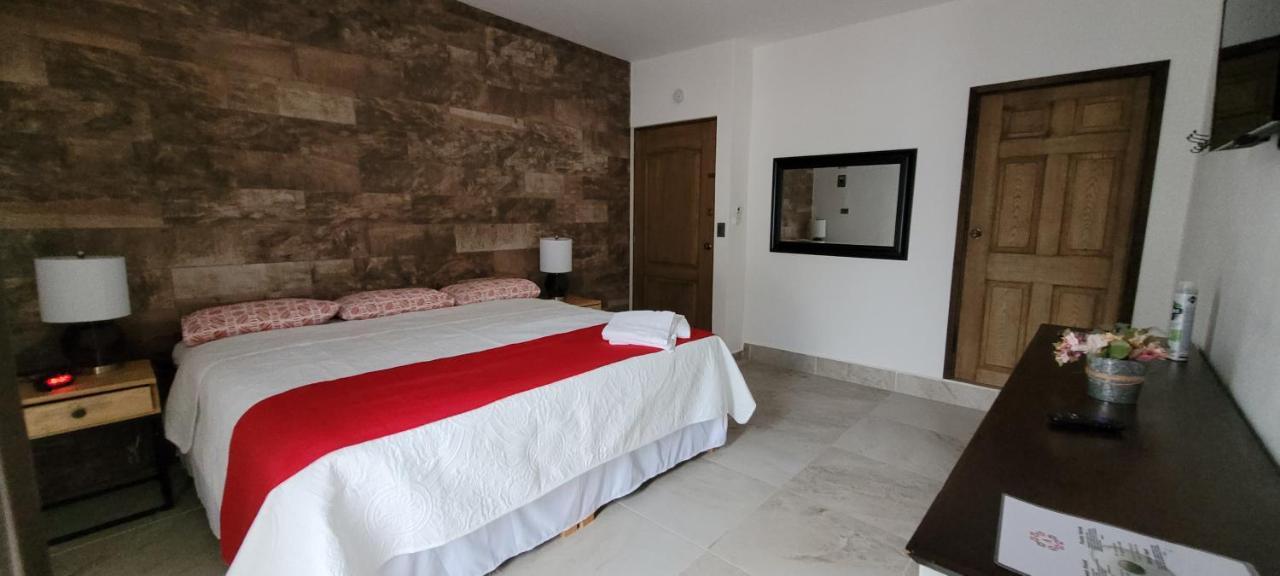 Dona Adelina House Aparthotel Ciudad Valles Exterior photo